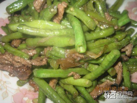 猪肉炒长豆角