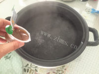 好吃的菌菇靓汤火锅做法图解4)