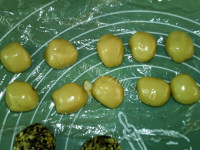 香甜的广式果干五仁月饼做法图解15)