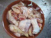 特色鸡汤豆腐小白菜做法图解1)
