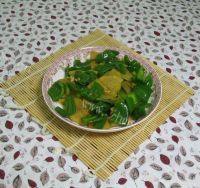 家常菜青椒炒土豆片
