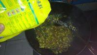 家常菜素炒黄豆芽