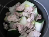 香辣肉丝炒青椒藕片做法图解11)