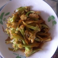 家常菜清炒花菜