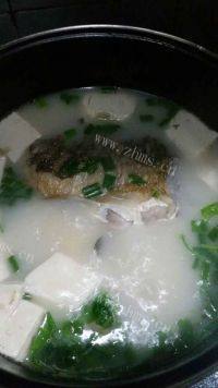 滋补的鲫鱼豆腐汤