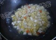 美味的豆腐蛋花汤