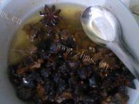 家常菜芹菜炒土豆片做法图解7)