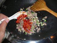 美味可口的鱼香豆腐做法图解5)