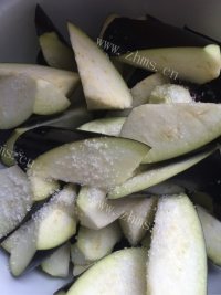 营养丰富的炸茄子做法图解1)