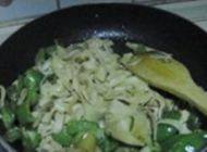 开胃的尖椒炒干豆腐