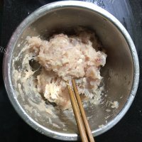 美味的清汤鱼圆做法图解5)