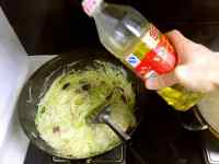 家常菜尖椒土豆丝