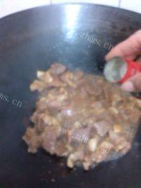 家常菜杂蔬炒肉片做法图解18)