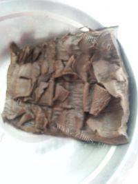 家常菜笋干炒腊肉做法图解1)
