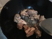 美味的香烤猪蹄做法图解5)