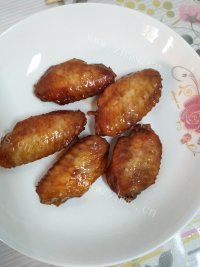 香喷喷的孜然烤鸡翅做法图解3)