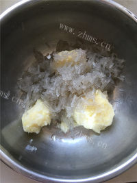 好吃的白菜粉条馅饼做法图解4)