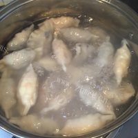 美味的玉米饺子做法图解5)