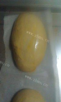 自制肉松芝士面包做法图解10)