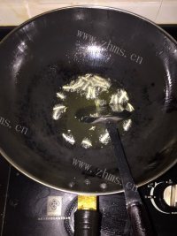 下饭西红柿烩花菜做法图解3)