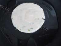 自制香酥葱油饼做法图解14)