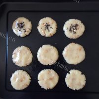 清淡的宫廷桃酥做法图解10)