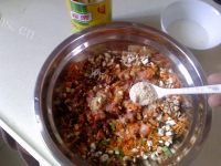 美味的香菇蒸肉饼做法图解5)