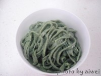 美味的西红柿鸡蛋菠菜面