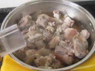 酱焖羊肉做法图解9)