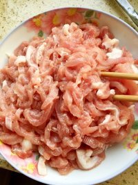 回味无穷的京酱肉丝做法图解3)