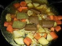 美味的咖喱鸡肉饭做法图解7)