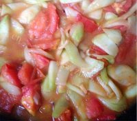 家常菜西葫芦炒番茄做法图解6)