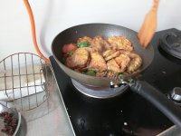 色味俱佳的家常烧茄子做法图解10)
