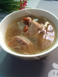 滋补的枸杞鸡汤做法图解8)