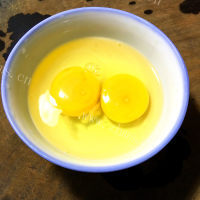 鸡蛋炒粉条的做法图解三