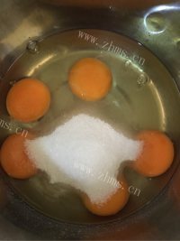 自制海绵蛋糕做法图解1)