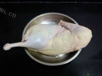 美味的五香卤鸭做法图解1)