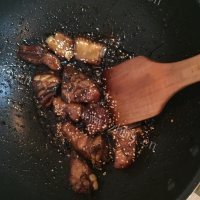 色泽鲜亮的糖醋排骨做法图解14)