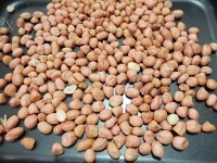 自制花生牛扎糖做法图解2)