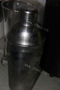 鲜榨苹果汁做法图解6)