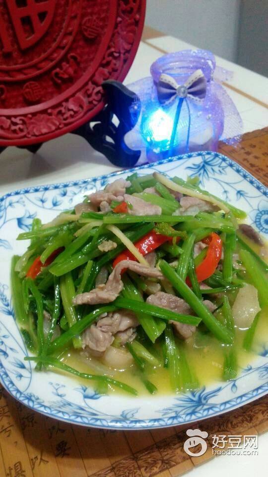 简单芹菜肉丝