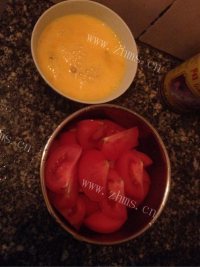 色香味浓的番茄炒蛋做法图解1)