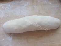 自制红豆面包做法图解11)