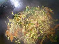 香飘的素炒豆芽