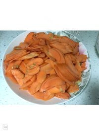 美味的红萝卜炒肉做法图解1)