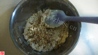 好吃的浓香巧克力豆饼干做法图解7)