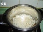 家常菜针菇伴干丝做法图解5)