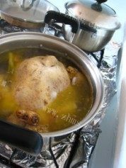 美味的冻豆腐炖鸡做法图解2)