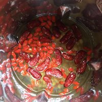 喷香的红枣枸杞豆浆的做法图解三