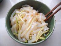 易做的黄瓜拌凉粉